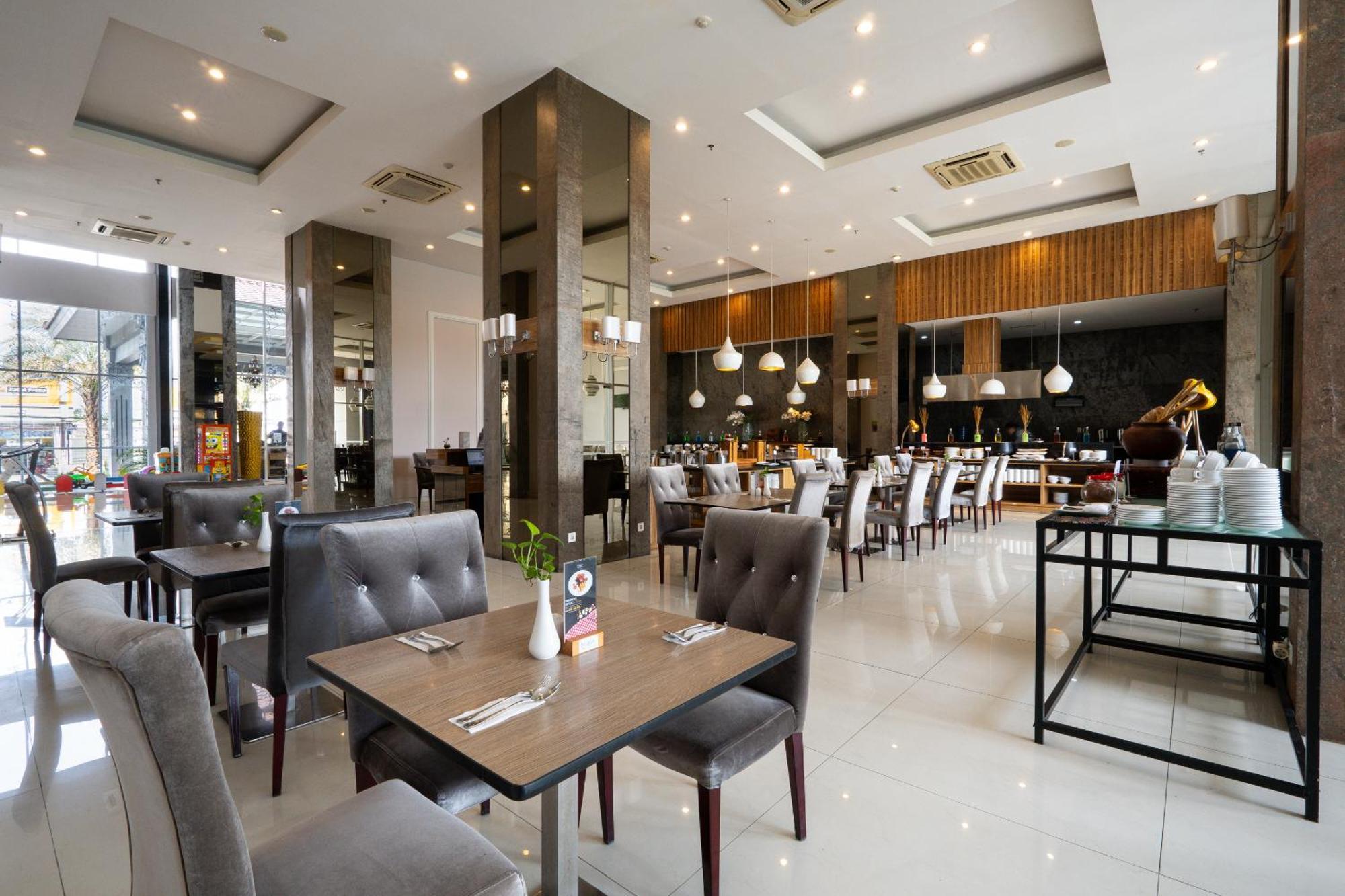 Grand Serela Yogyakarta Luaran gambar